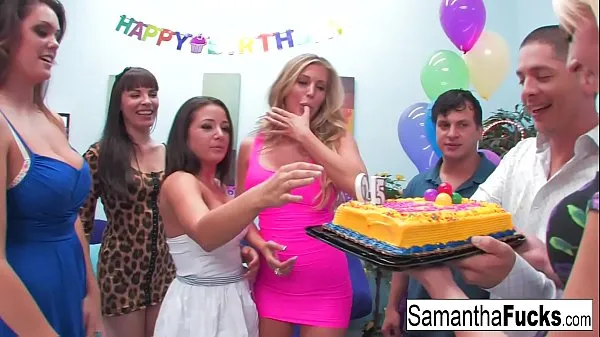 Bästa Samantha celebrates her birthday with a wild crazy orgy filmerna totalt
